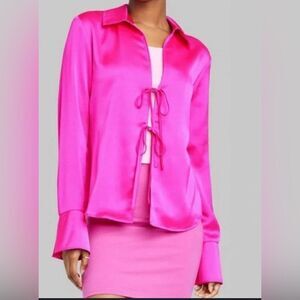 Wild Fable Women's Bell Long Sleeve Satin Fly Away Top Pink Size S NWT